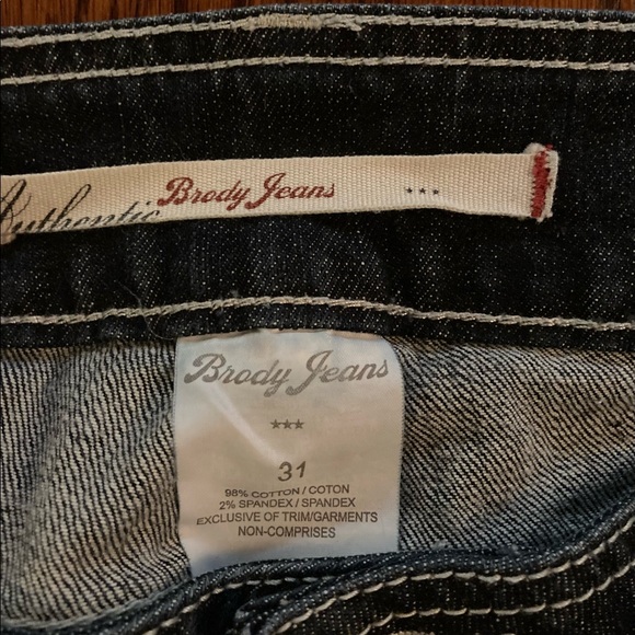 Brody Shorts - Picture 6 of 9